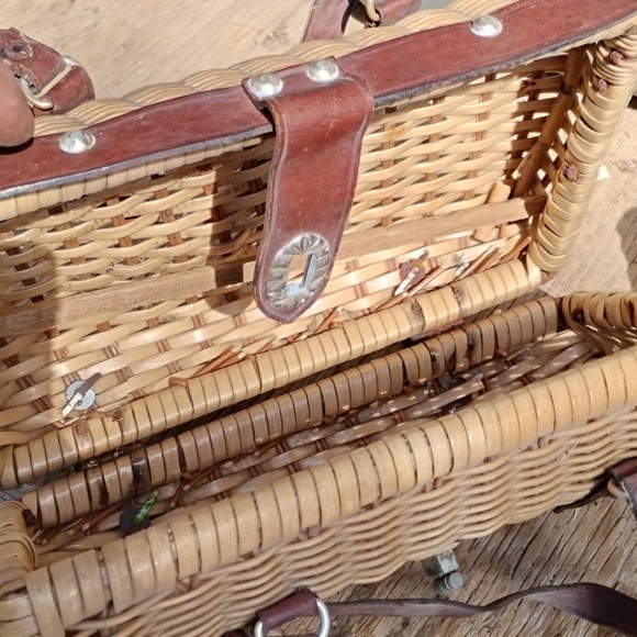 Woven Straw Handbags with Brown Leather Trim - Picture 7 of 8